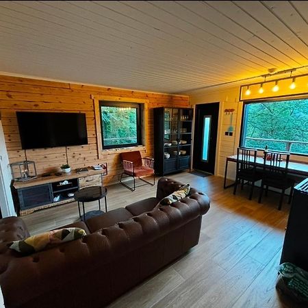 Gites Douillets : Chalet Sur Pilotis Houyet Eksteriør bilde