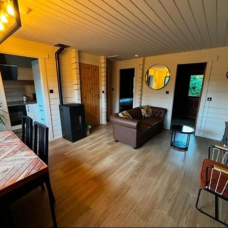 Gites Douillets : Chalet Sur Pilotis Houyet Eksteriør bilde