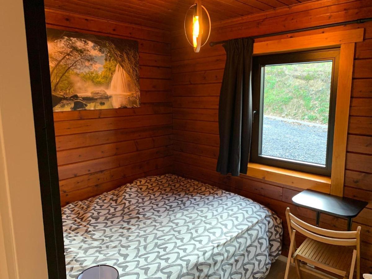 Gites Douillets : Chalet Sur Pilotis Houyet Eksteriør bilde
